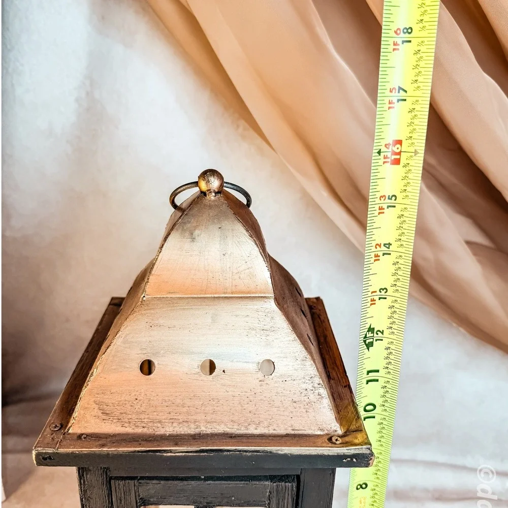 Farmhouse Lantern